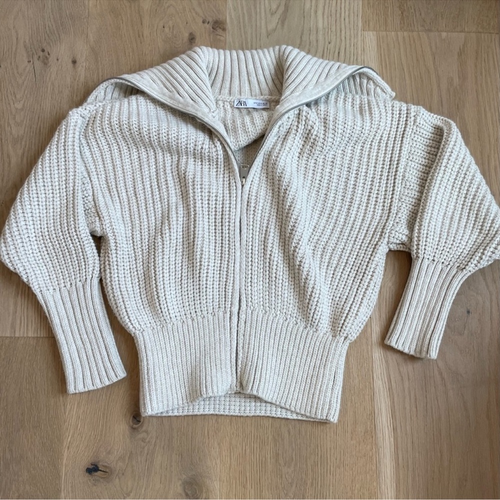 ZARA SWEATER